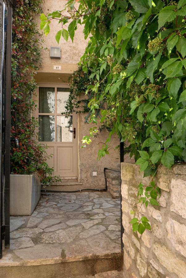 Les Maisons Mado Venasque Exterior photo